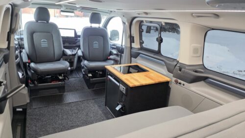 Ford Transit Tourneo – ketterä retkeilyauto mittatilaustyönä