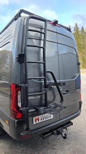 Premium-tason retkeilyauto #10417/#11240