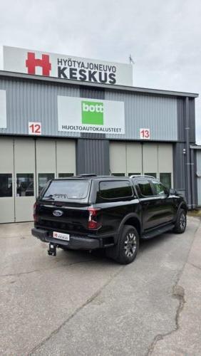 Ford Ranger DC musta Aeroklas lavakate, sähköinen kattotuuletin, bott vetolaatikko #10933