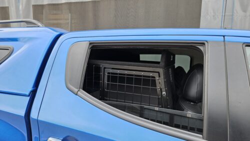 Mitsubishi L200 koirahäkki