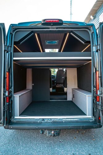 Fiat Ducato retkeilyauto
